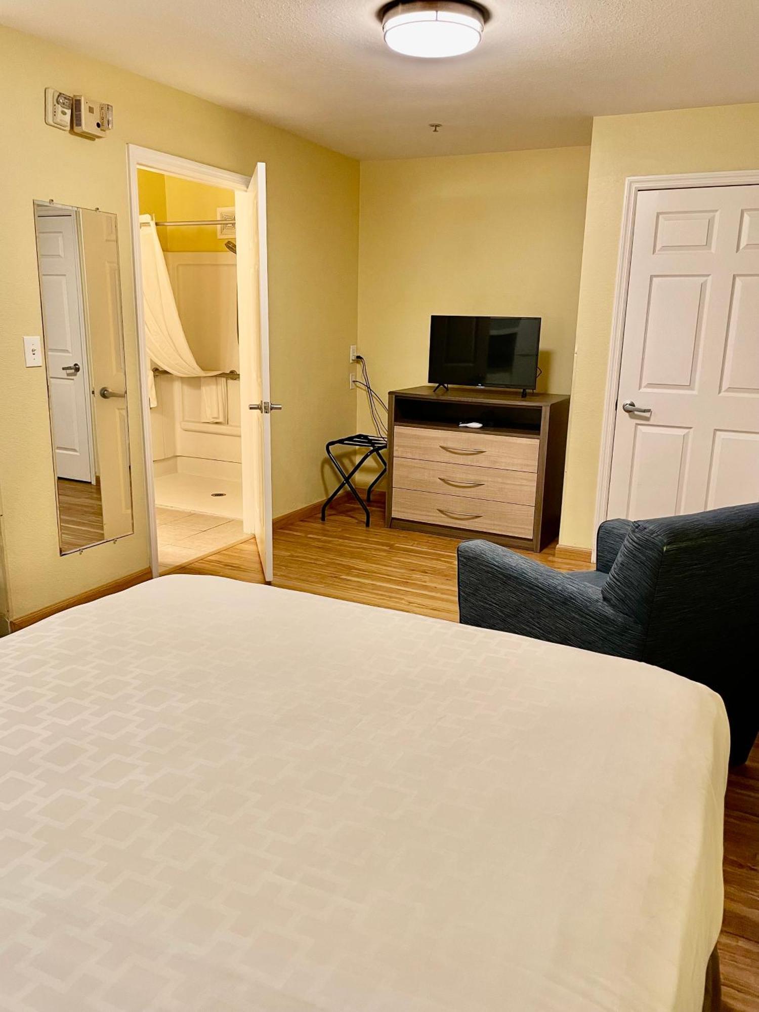 Suburban Studios Fort Myers Cape Coral Ngoại thất bức ảnh