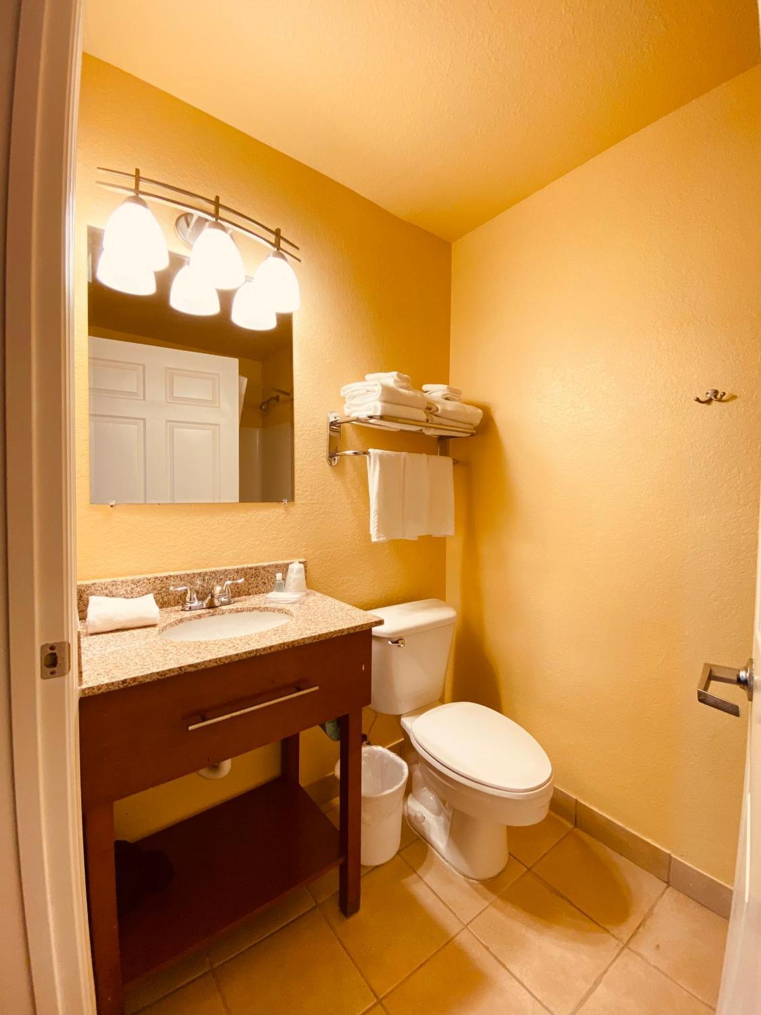 Suburban Studios Fort Myers Cape Coral Ngoại thất bức ảnh