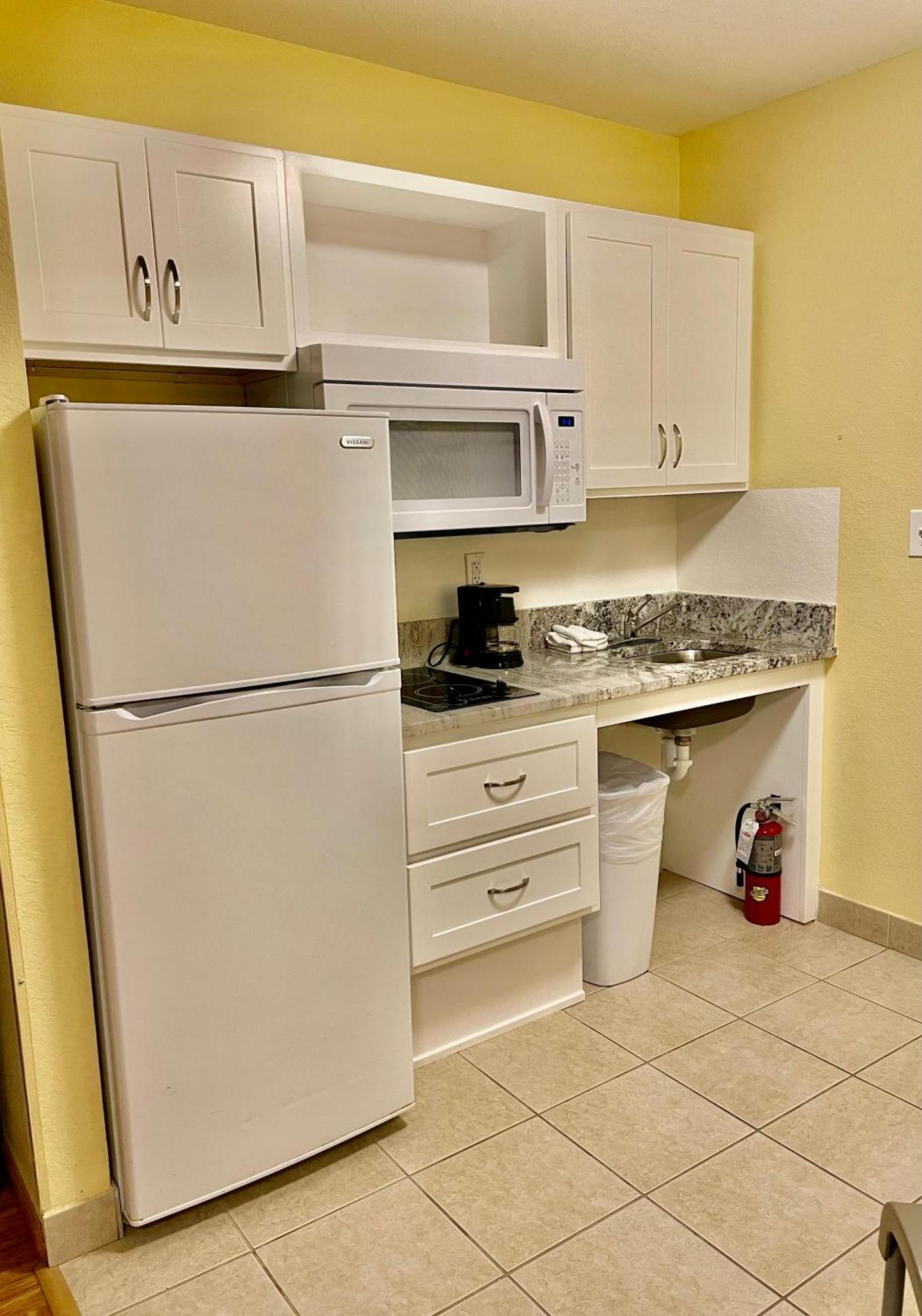 Suburban Studios Fort Myers Cape Coral Ngoại thất bức ảnh