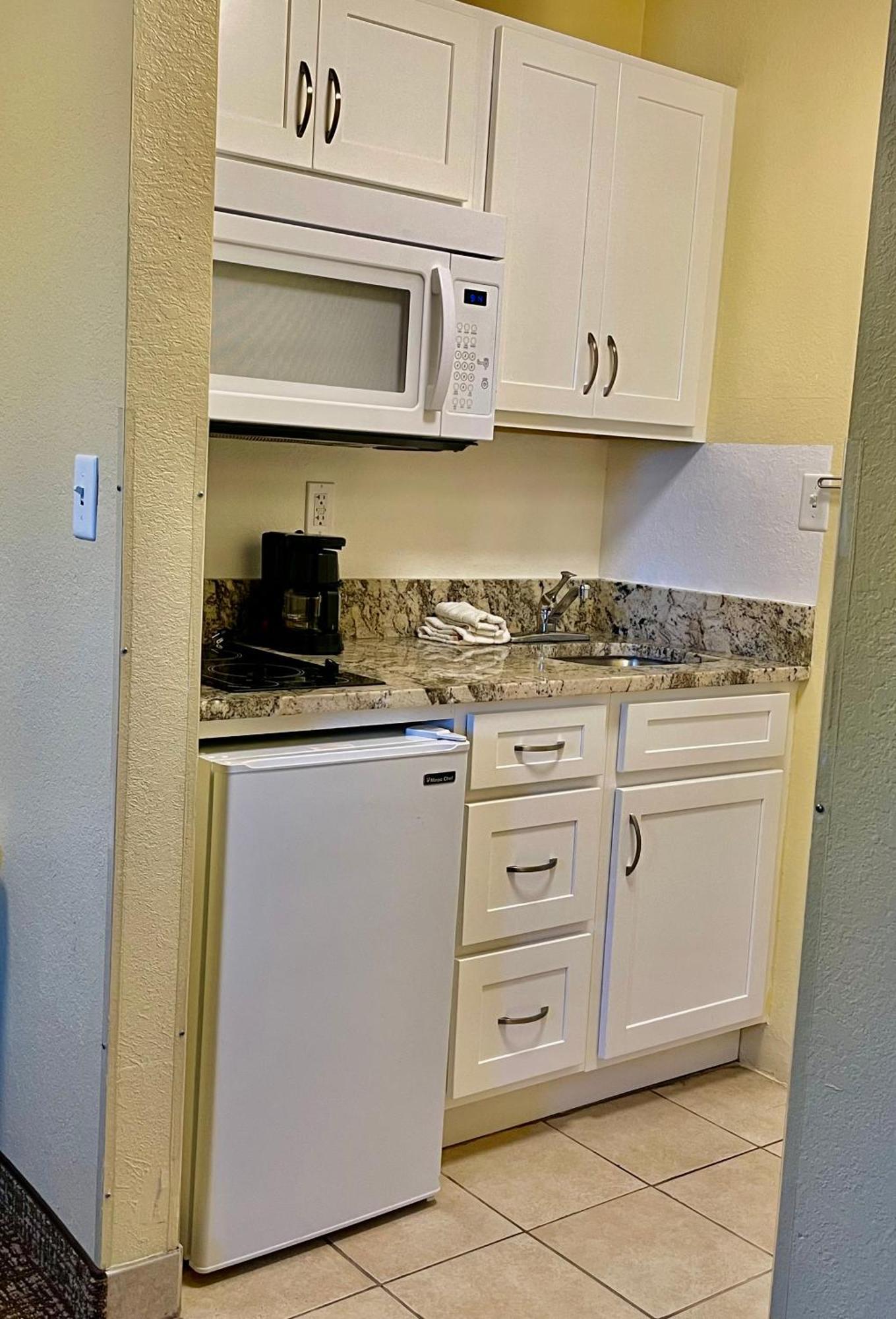 Suburban Studios Fort Myers Cape Coral Ngoại thất bức ảnh