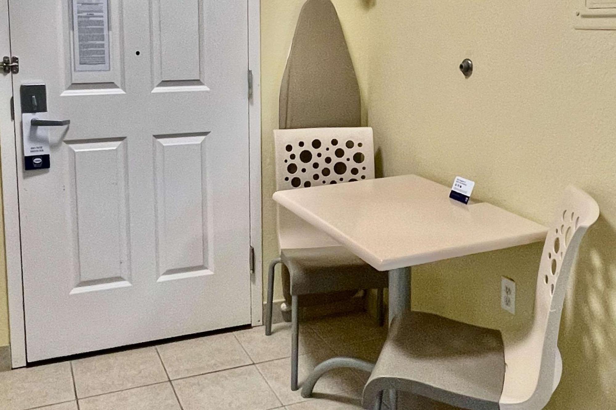 Suburban Studios Fort Myers Cape Coral Ngoại thất bức ảnh