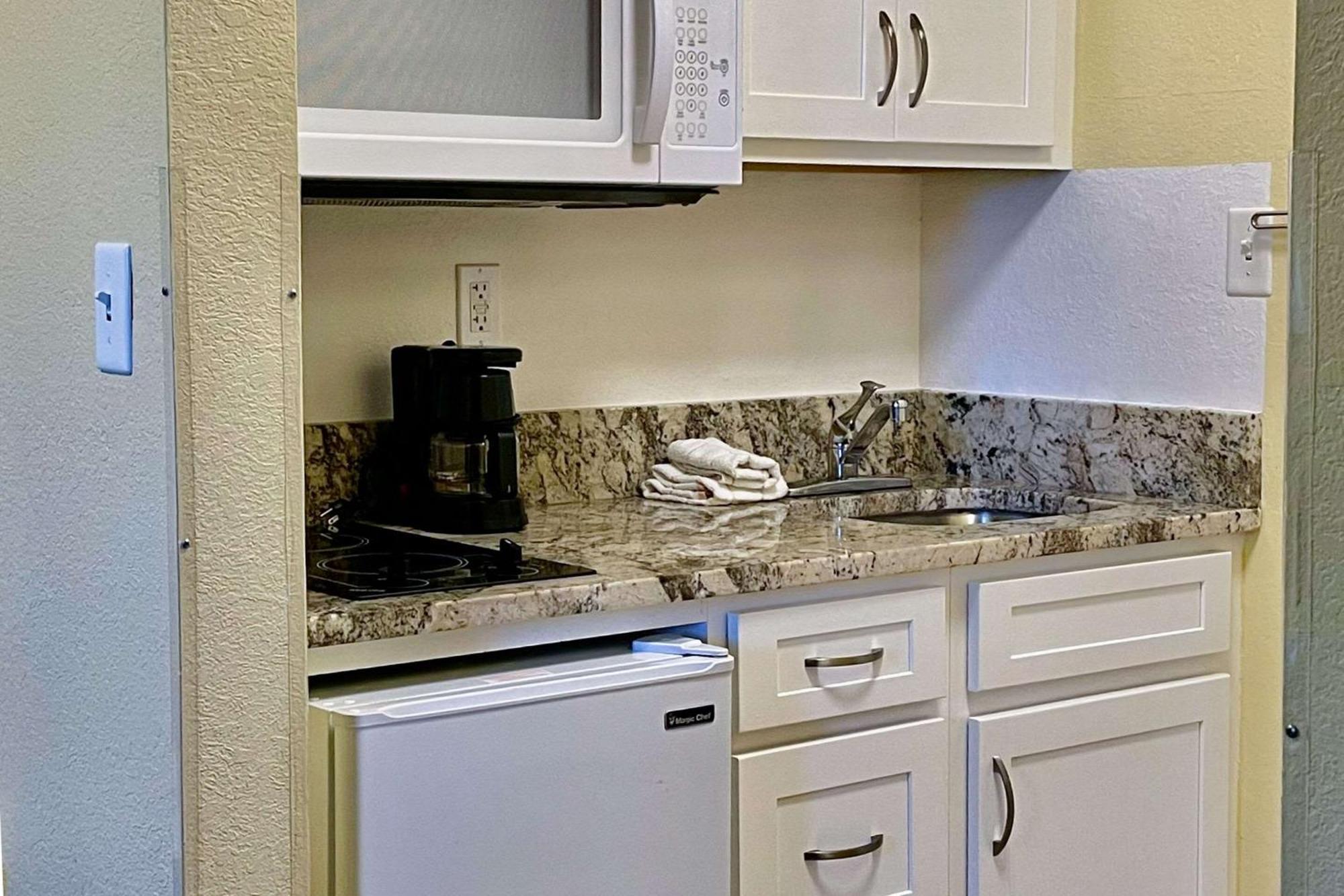Suburban Studios Fort Myers Cape Coral Ngoại thất bức ảnh